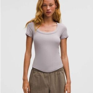 LULULEMON HOLD TIGHT SCOOP-NECK SHORT-SLEEVE SHIRT - MAUVE GREY
